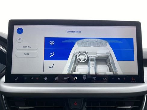 Used 2023 Ford Escape Platinum image 20