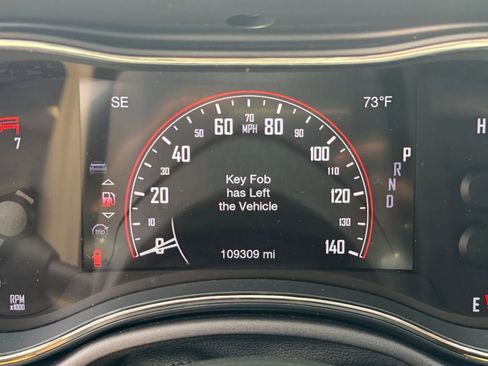 Used 2018 Dodge Durango GT w/ Premium Group AWD/4WD image 25