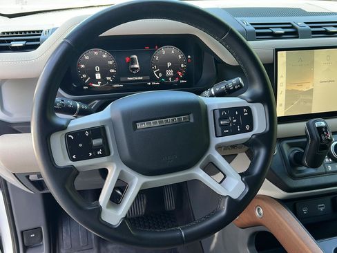 Certified 2023 Land Rover Defender 130 X-Dynamic SE AWD/4WD image 11