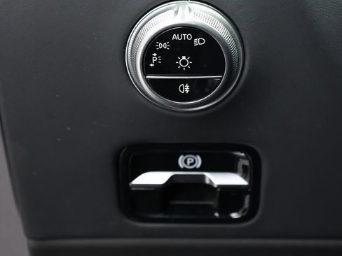 Used 2022 Mercedes-Benz SL 63 AMG 4MATIC image 28