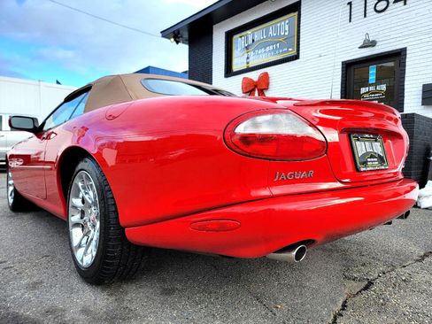 Used 2000 Jaguar XK8 Convertible image 6
