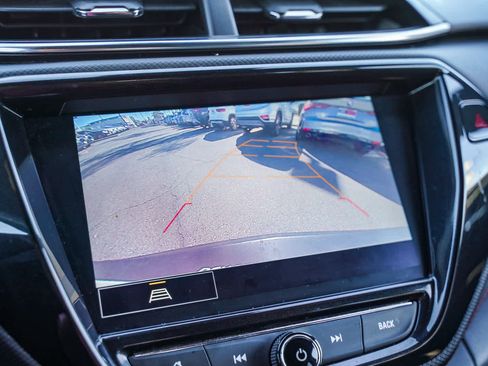 Used 2023 Chevrolet TrailBlazer RS w/ Sun and Liftgate Package image 25