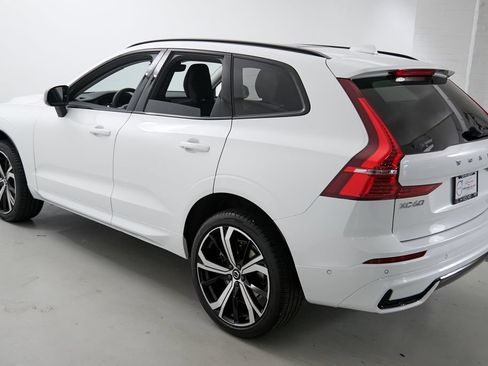 Certified 2023 Volvo XC60 B6 Ultimate w/ Climate Package AWD/4WD image 7