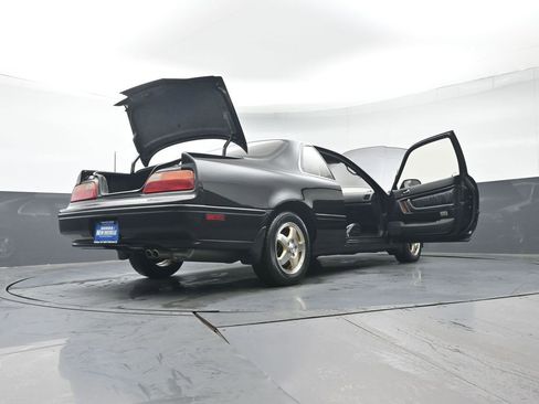 Used 1991 Acura Legend LS image 49