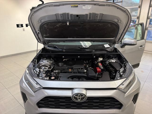 Used 2023 Toyota RAV4 XLE w/ Convenience Package FWD image 24