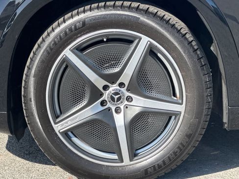 Used 2023 Mercedes-Benz EQS 580 4MATIC SUV image 28