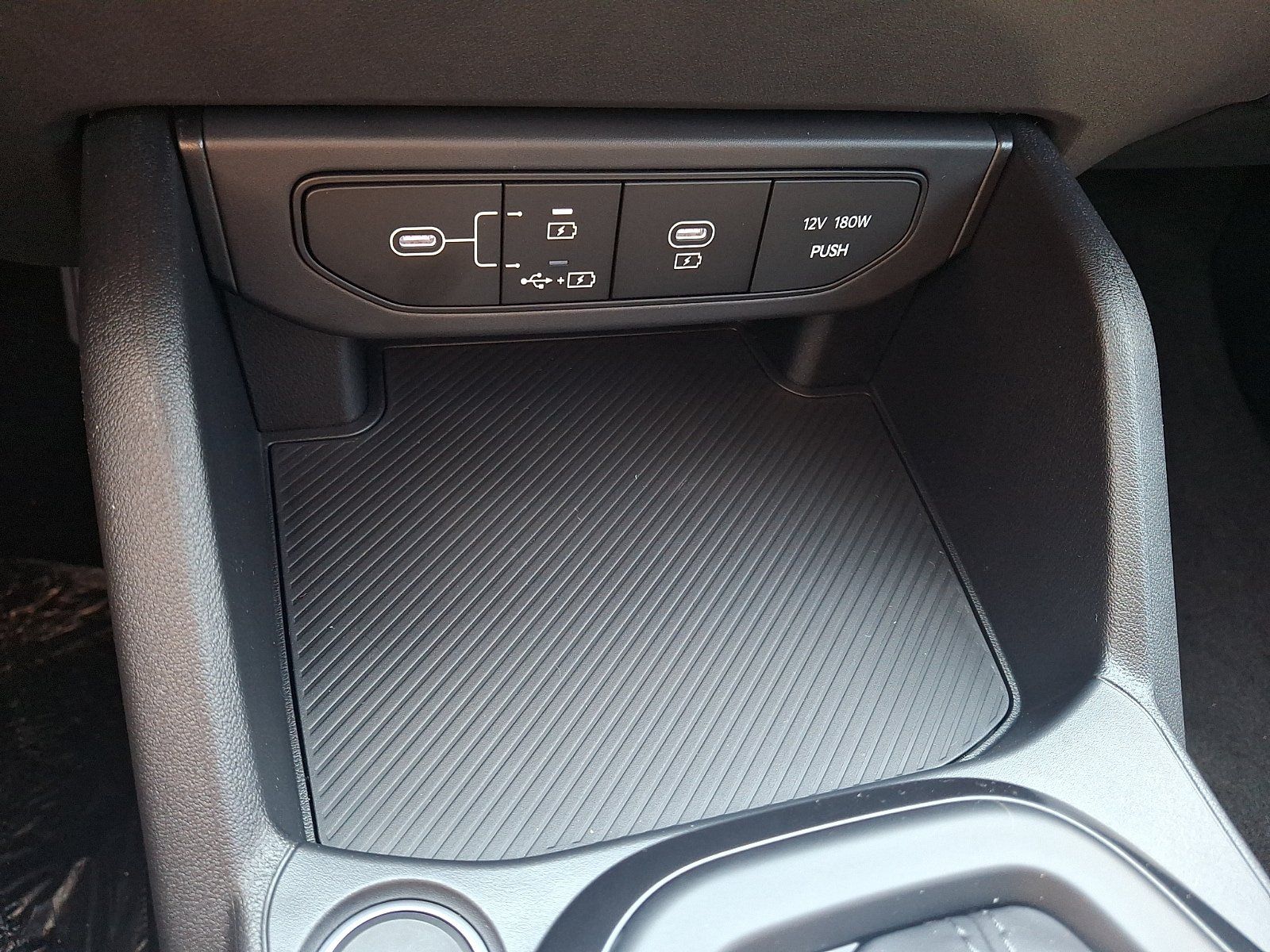 New 2026 Kia K4 FWD image 14