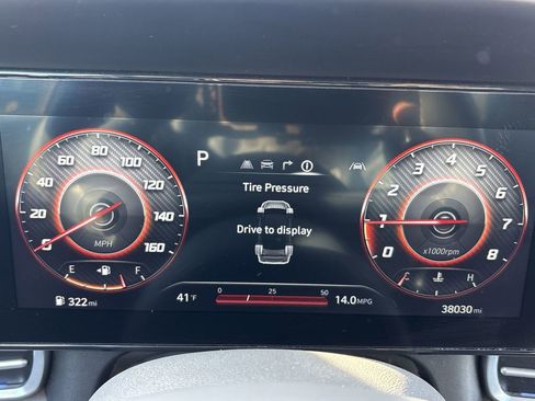 Used 2025 Hyundai Elantra SEL image 15