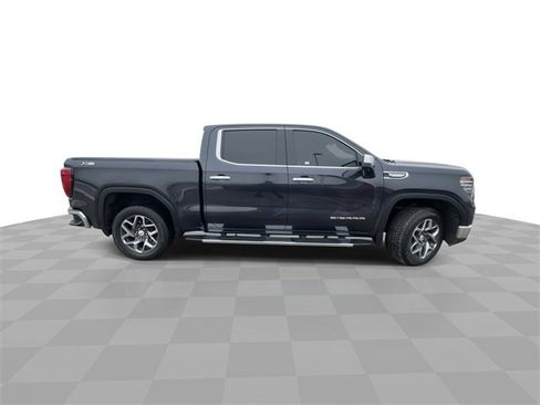 Certified 2024 GMC Sierra 1500 SLT image 9
