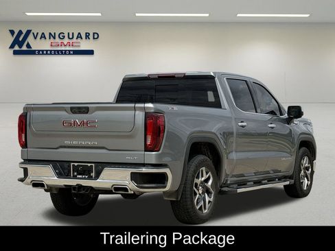Used 2024 GMC Sierra 1500 SLT AWD/4WD image 10