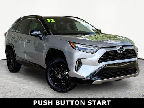 Used 2023 Toyota RAV4 XSE AWD/4WD image 3