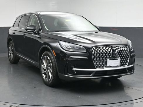 Certified 2023 Lincoln Corsair AWD w/ Equipment Group 101A image 1