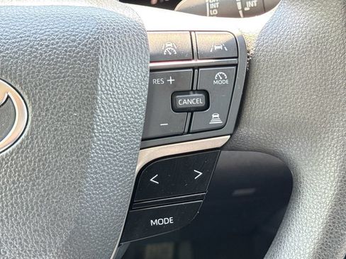Used 2025 Toyota Camry LE FWD image 29