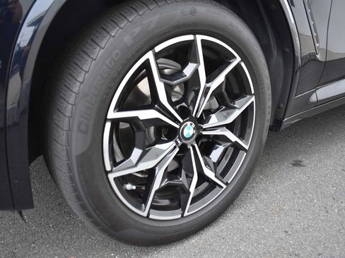 Used 2024 BMW X4 xDrive30i w/ Premium Package AWD/4WD image 18
