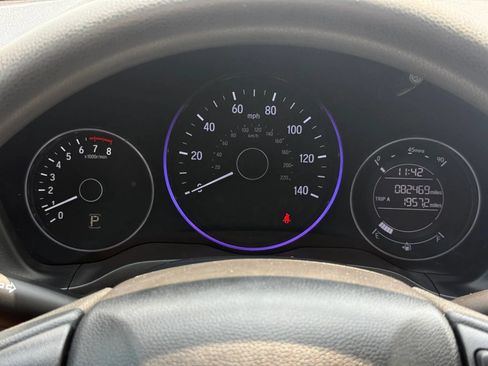 Used 2021 Honda HR-V LX image 21