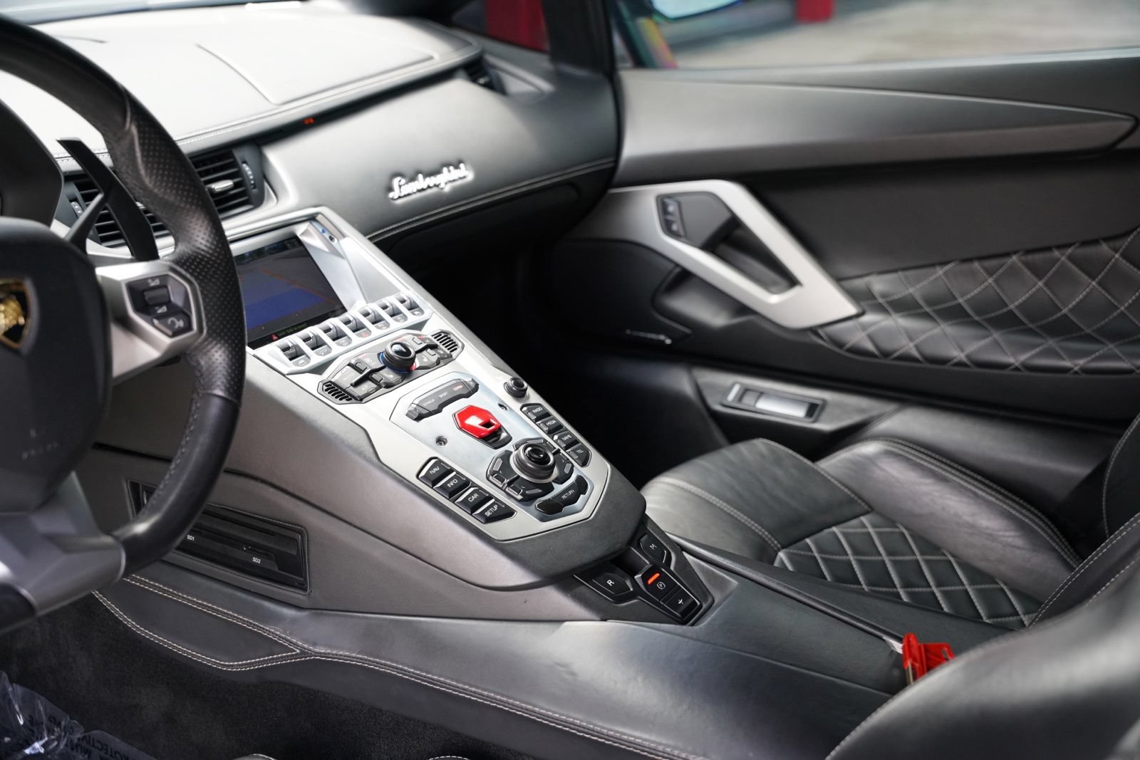 Used 2015 Lamborghini Aventador LP 700-4 AWD/4WD image 10