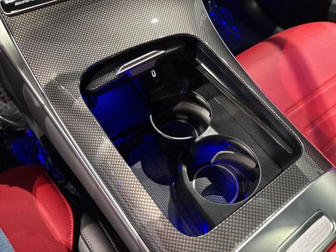 Used 2024 Mercedes-Benz GLC 43 AMG 4MATIC image 19