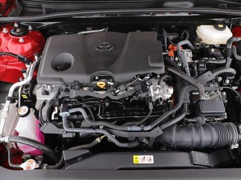 Used 2025 Toyota Camry XSE image 15