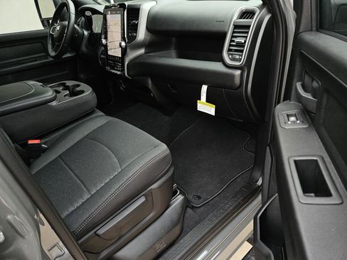 New 2026 RAM 2500 Tradesman AWD/4WD image 7