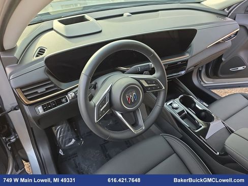 Used 2025 Buick Envision Avenir image 16