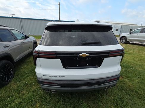 Used 2026 Chevrolet Traverse LT AWD/4WD image 5