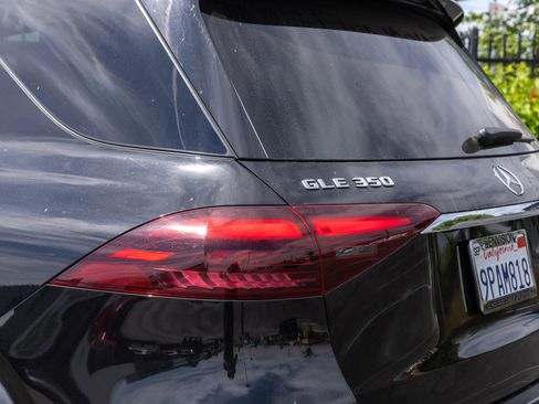 Used 2024 Mercedes-Benz GLE 350 4MATIC image 19