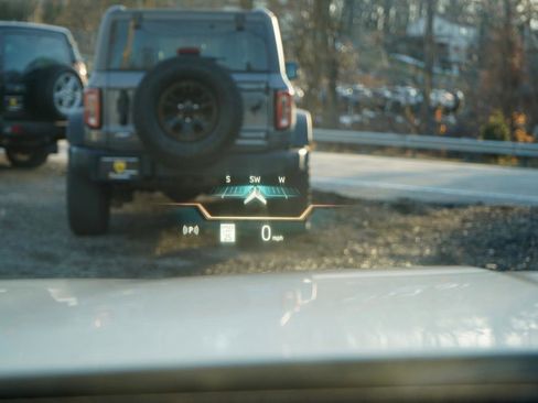 Used 2024 BMW 740i xDrive image 38