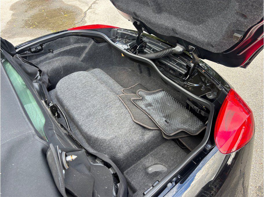 Used 2007 Pontiac Solstice GXP w/ Premium Package RWD image 29