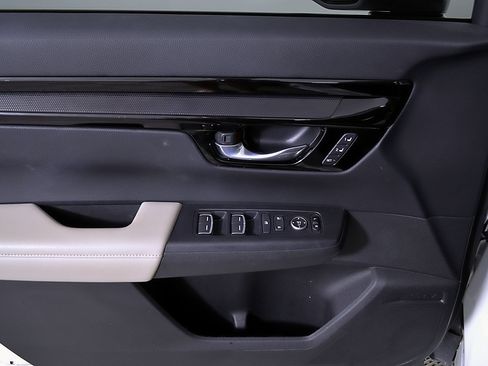 Used 2024 Honda CR-V EX-L image 16