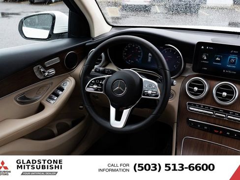 Used 2022 Mercedes-Benz GLC 300 4MATIC image 10