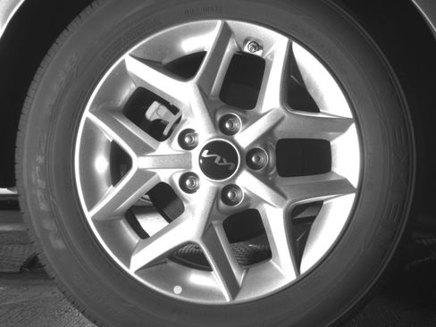 Used 2025 Kia Soul LX w/ LX Technology Package FWD image 15