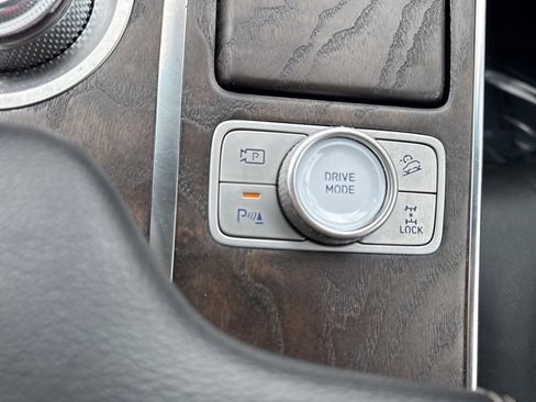 Used 2024 Genesis GV80 2.5T image 31