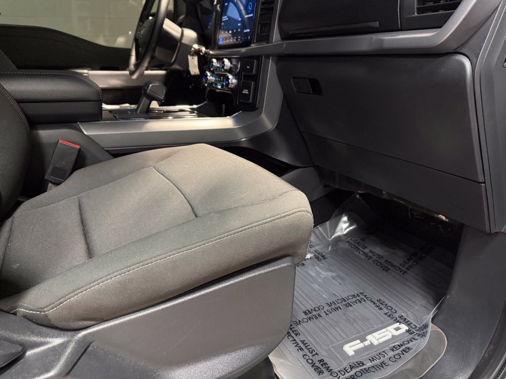 Used 2025 Ford F150 XLT w/ Equipment Group 301A Standard AWD/4WD image 19
