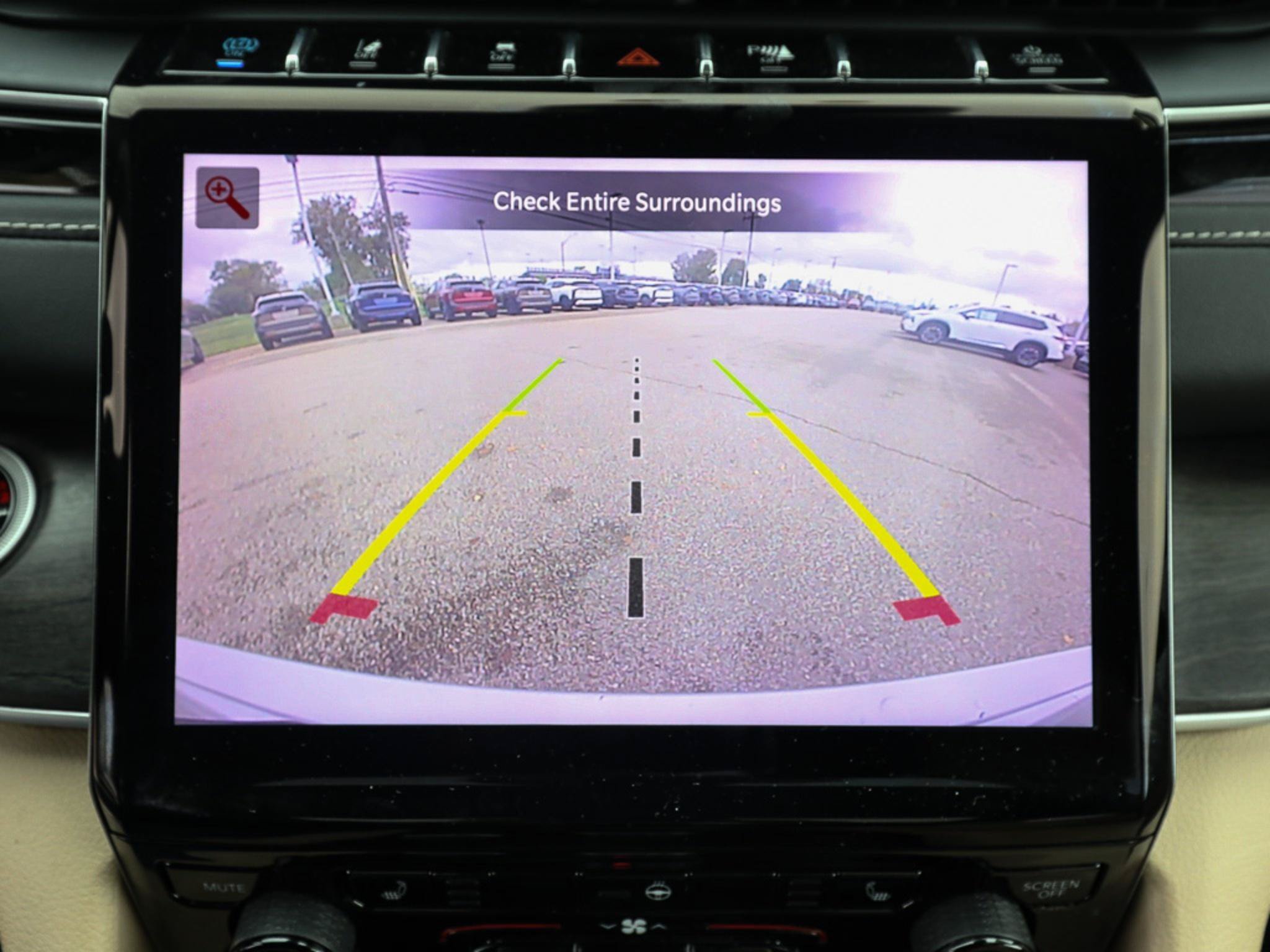 Used 2023 Jeep Grand Cherokee 4WD 4xe image 18