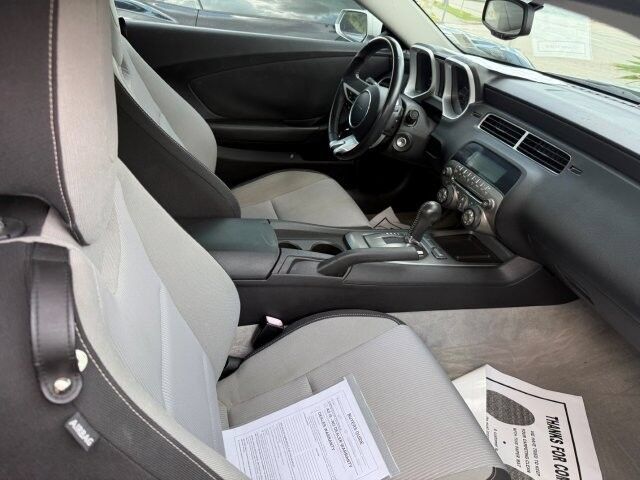 Used 2010 Chevrolet Camaro LT w/ RS Package RWD image 11