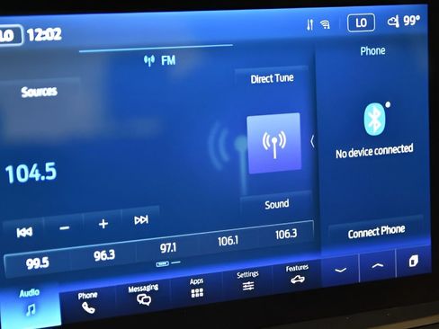 Used 2022 Ford F150 XLT w/ Equipment Group 302A High RWD image 26