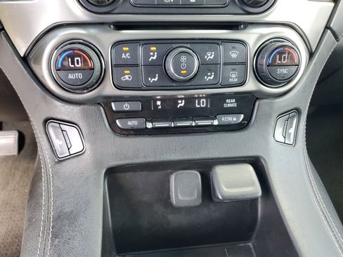 Used 2018 Chevrolet Tahoe LT image 25