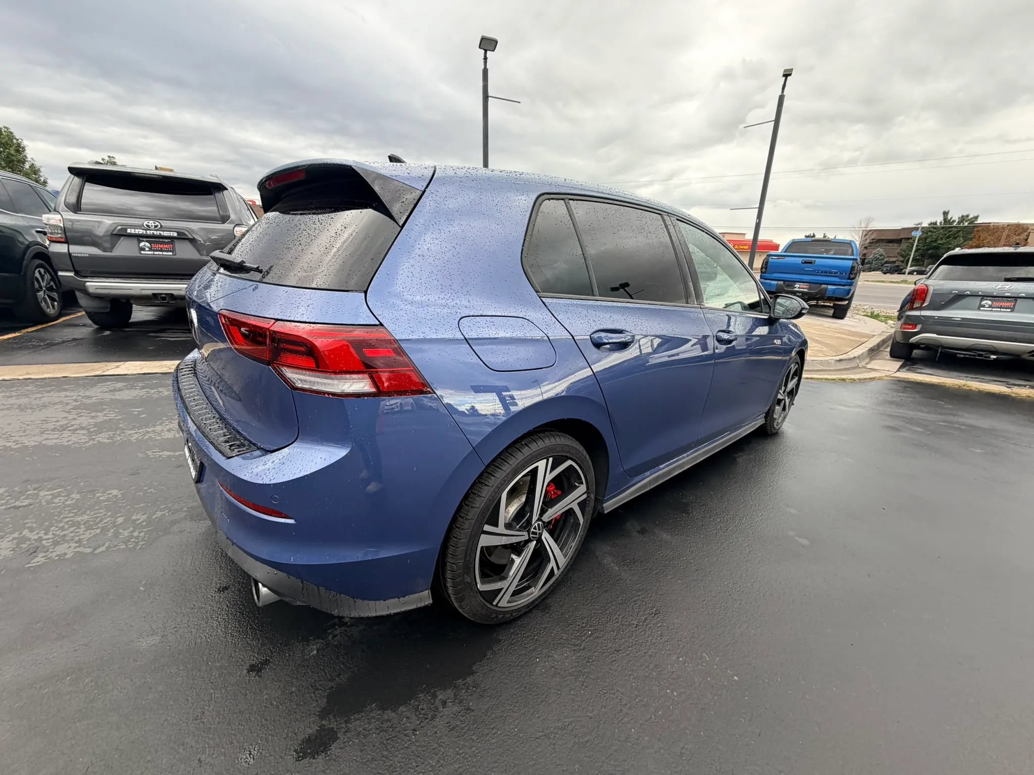 Used 2025 Volkswagen GTI SE FWD image 3