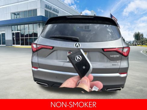 Used 2023 Acura MDX FWD w/ Technology Package image 6