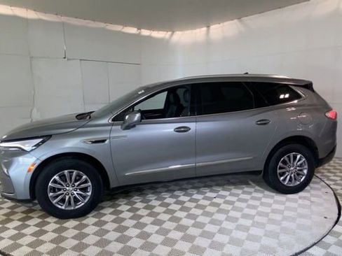 Used 2024 Buick Enclave Essence w/ LPO, Floor Liner Package AWD/4WD image 5