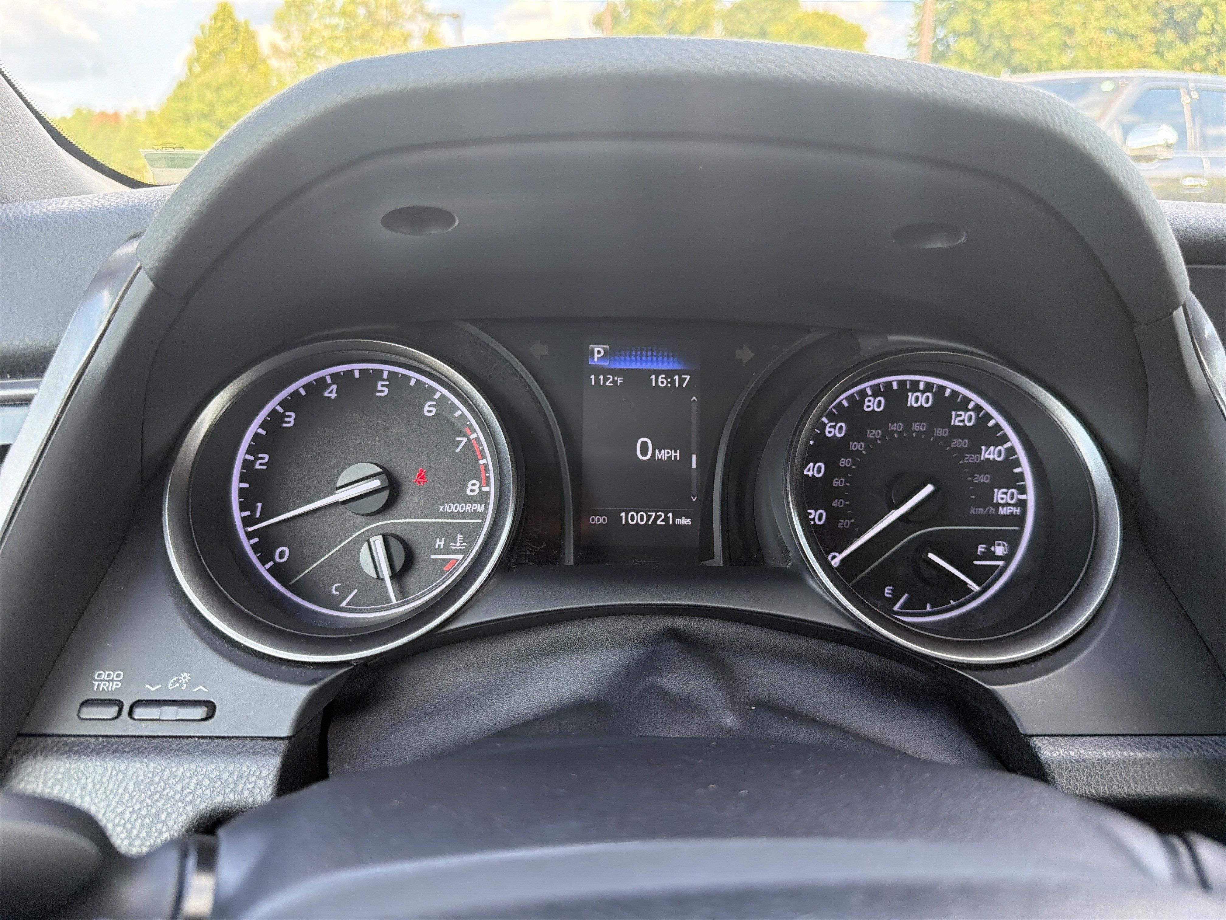 Used 2021 Toyota Camry SE FWD image 12