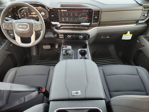 New 2026 GMC Sierra 1500 Elevation w/ Preferred Package RWD image 18