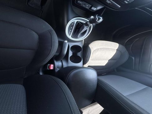 Used 2019 Kia Soul + FWD image 24
