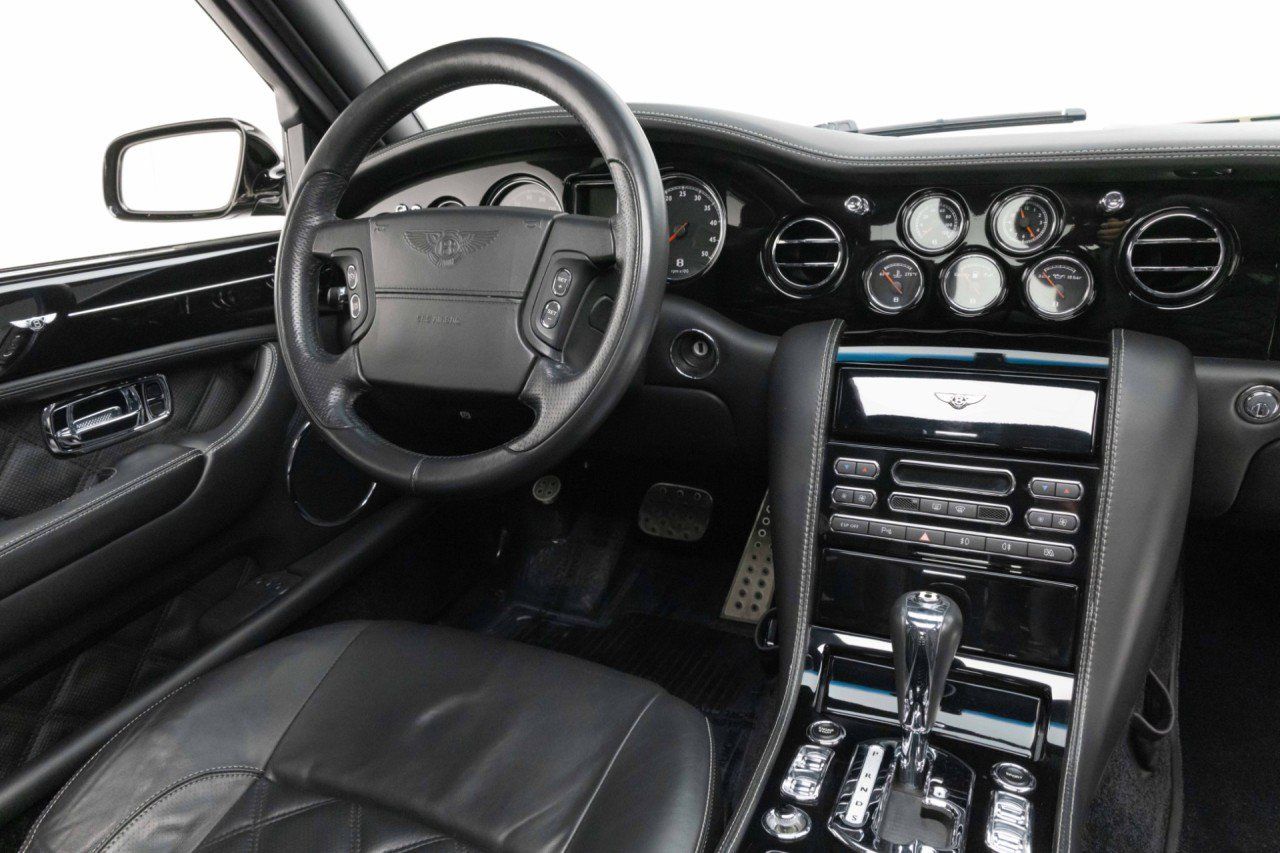 Used 2009 Bentley Arnage T RWD image 12
