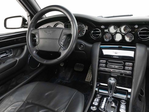 Used 2009 Bentley Arnage T RWD image 12