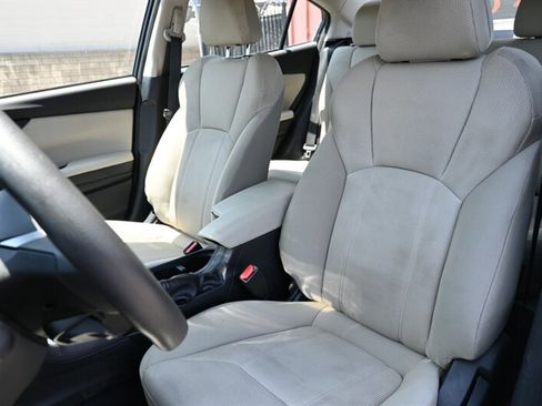 Used 2022 Subaru Impreza 2.0i AWD/4WD image 43