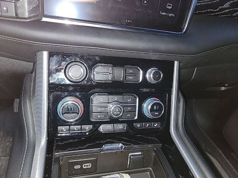 Certified 2023 GMC Yukon Denali image 57