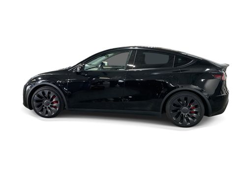 Certified 2023 Tesla Model Y Performance AWD/4WD image 3