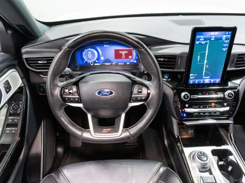 Used 2021 Ford Explorer ST w/ Equipment Group 401A image 11