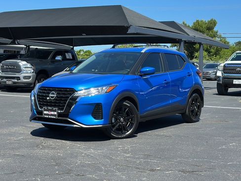 Used 2024 Nissan Kicks SV w/ Interior Electronics Package image 2